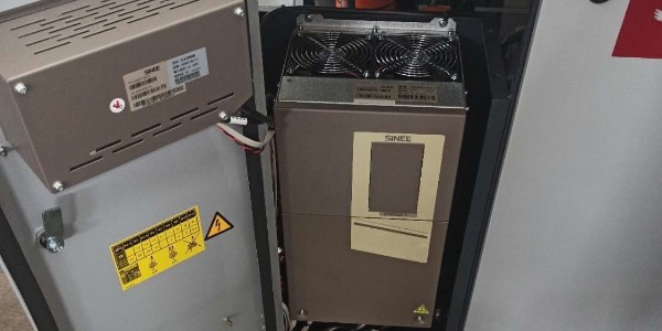 熔噴機(jī)用空壓機(jī)新機(jī)如何安裝？